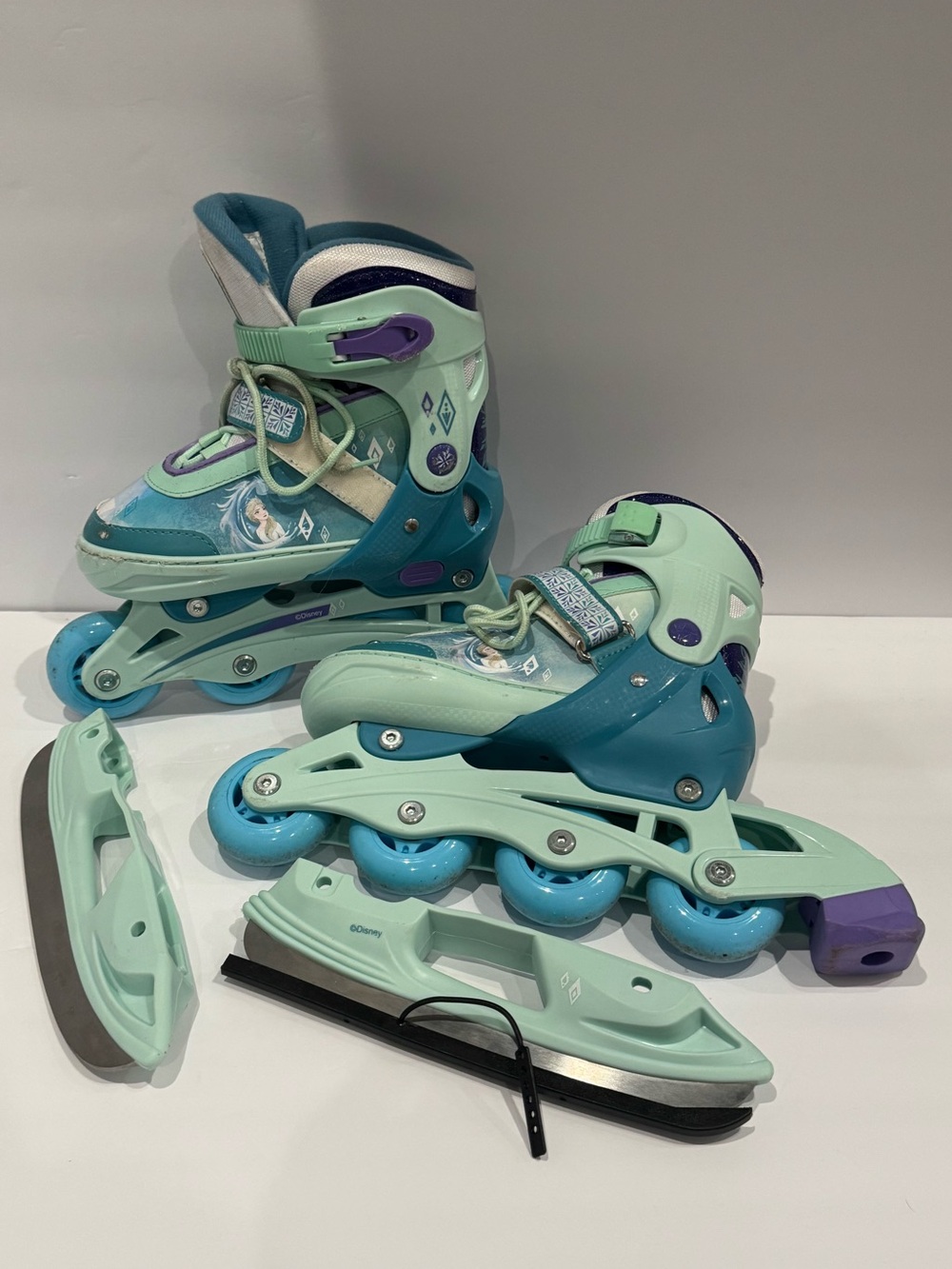 Disney Frozen Convertible 2-in-1 Adjustable Size Skates y12 y13 1 2